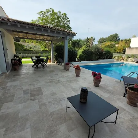 Le Sud En Famille Yourhosthelper Willa