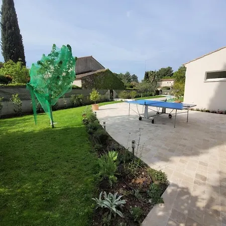 Le Sud En Famille Yourhosthelper Willa Montpellier