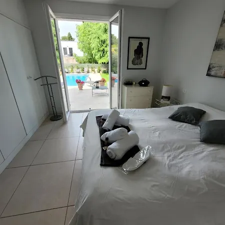 Le Sud En Famille Yourhosthelper Montpellier